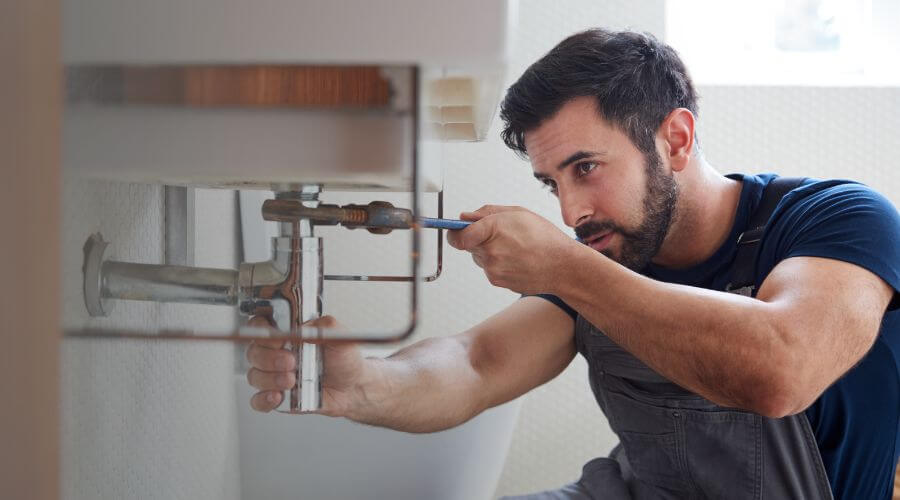 Faucet aerator cleaning/replacement in Mount Olivet, KY